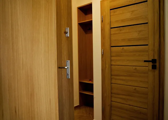 Thaddeus 48 Z Tarasem Apartmán